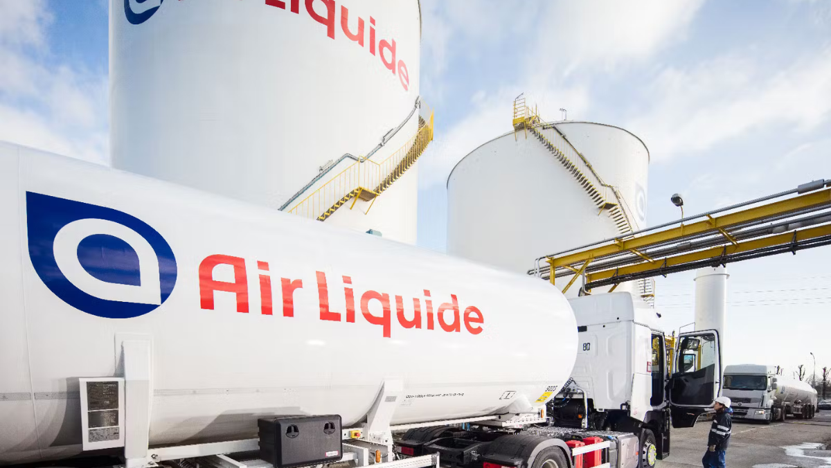 Air Liquide Weighs A €500m Energy Rebalance